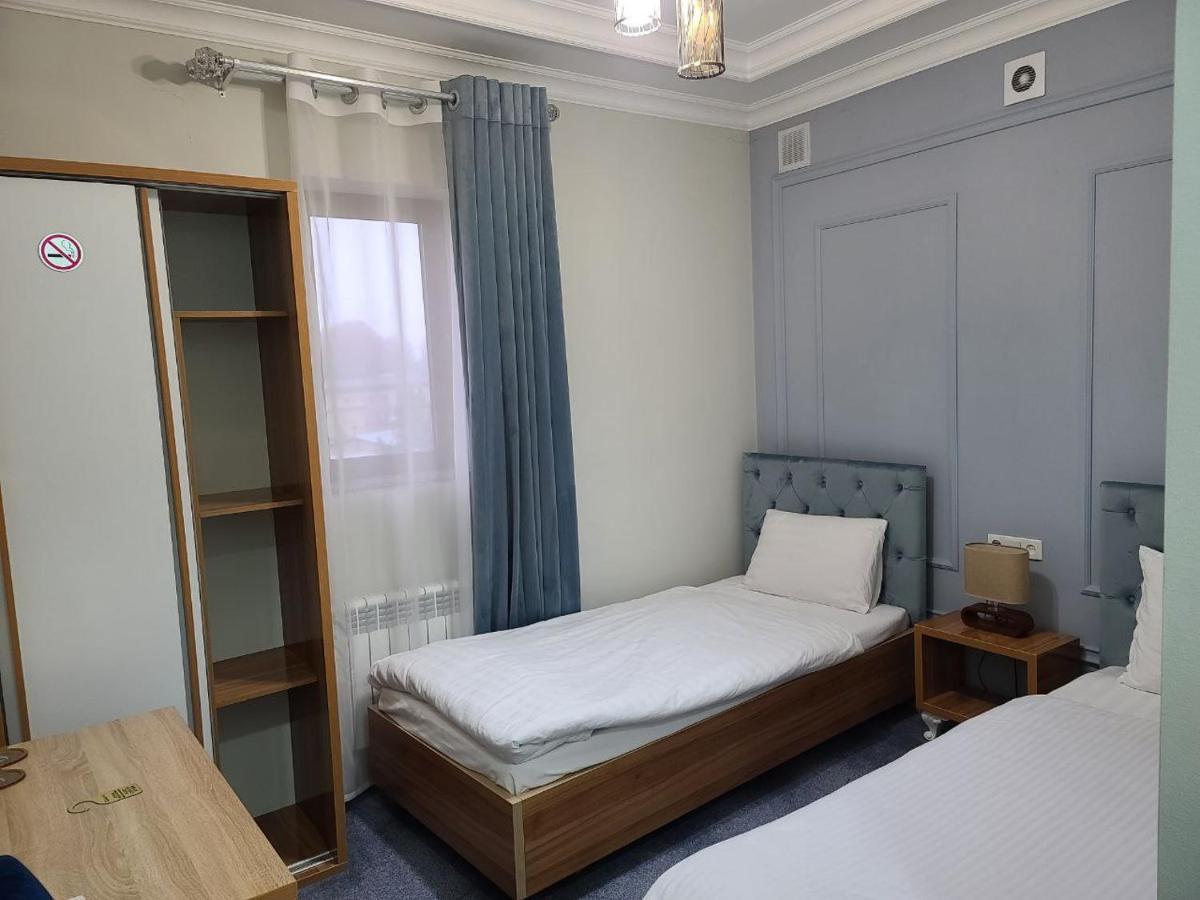 Hotel Plus 1 Σαμαρκάνδη Εξωτερικό φωτογραφία